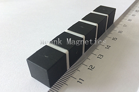 12.7x12.7x12.7mm Magneti di plastica forte